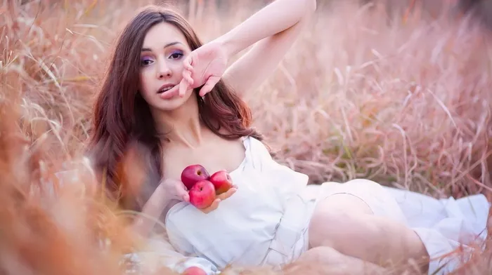 model, apples, girl outdoors wallpapers