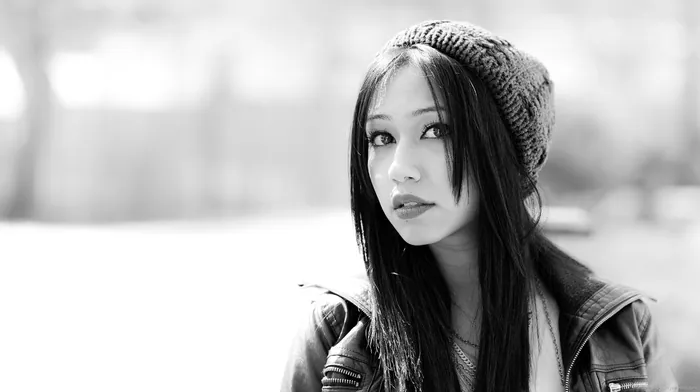 beanie, brunette, monochrome wallpapers
