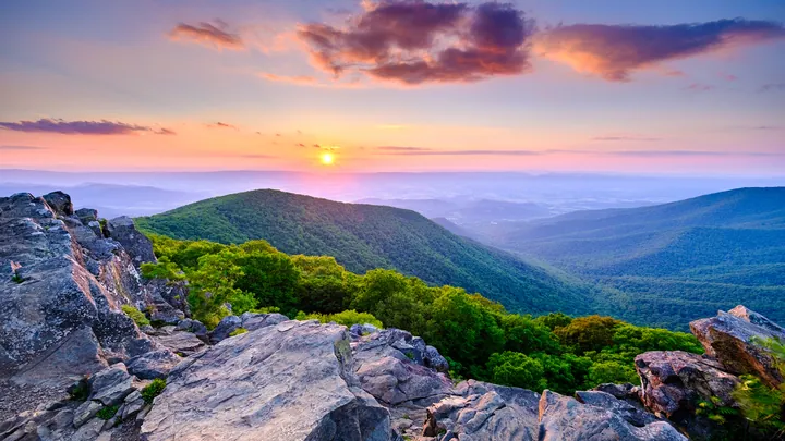 Sunset Over Hawksbill Mountain Forest — original wallpaper