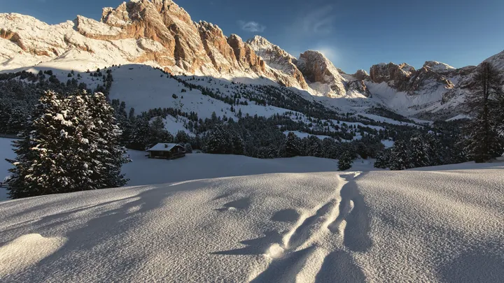 Snowy Dolomites Peak At Sunset — original wallpaper