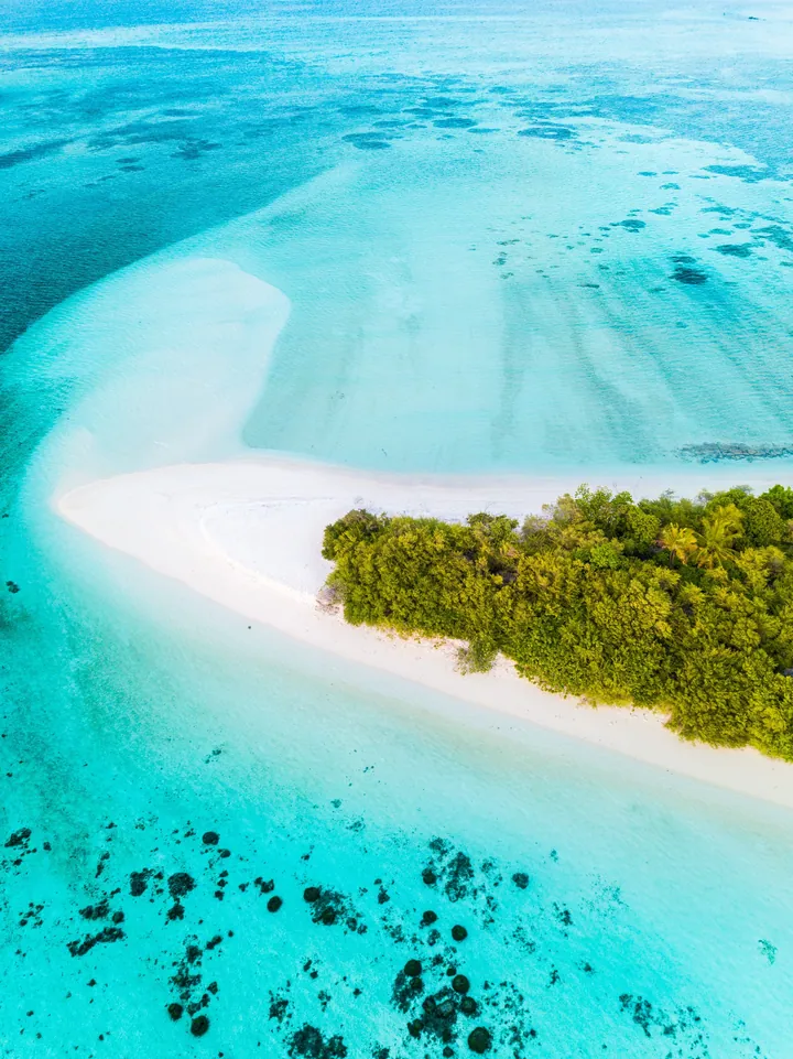 Aerial Island View Over Turquoise Ocean wallpapers