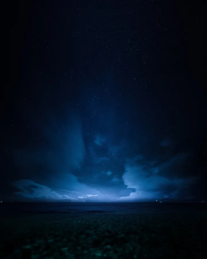 Starry Sky Horizon Night Lightning Bolt — original wallpaper