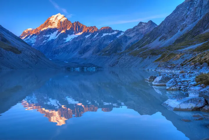 Sunset Light On Aoraki Snowy Peak — original wallpaper