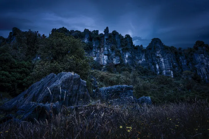 Piopio Mountain Range Night Sky — original wallpaper