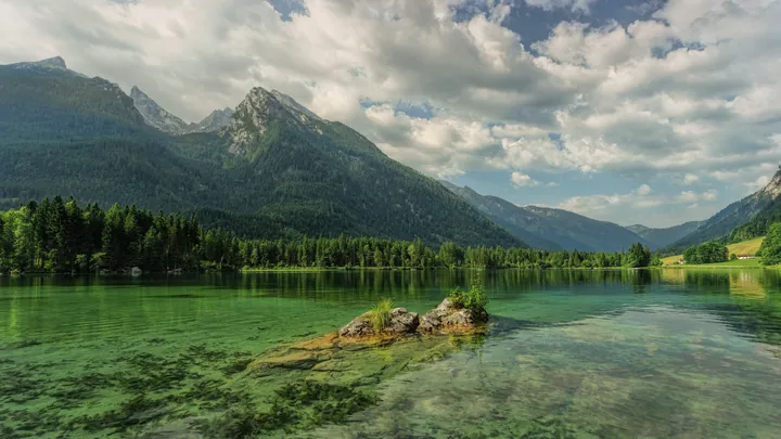 Hintersee Lake View With Green Trees wallpapers