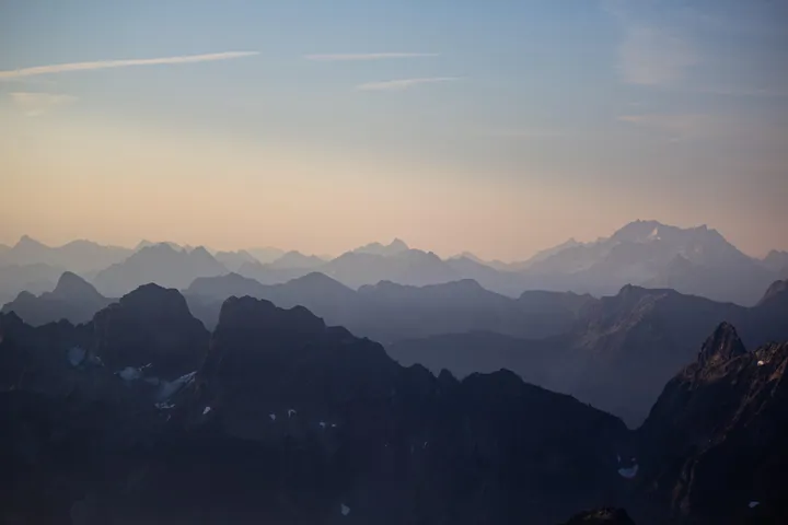 North Cascades Mountain Silhouettes At Dusk wallpapers