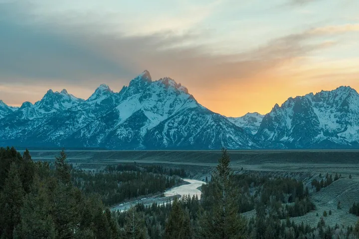 Chilly Evening In The Tetons wallpapers