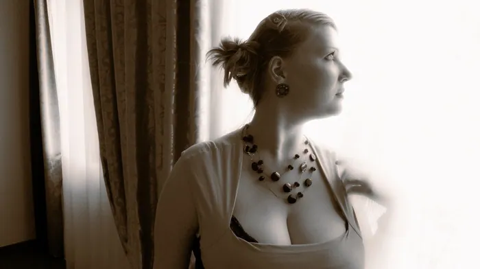 boobs, sepia, portrait wallpapers